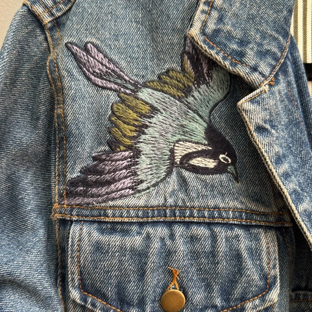 Embroidered floral denim jean jacket. Magnolia South Lizard Thicket. Size small. - Picture 3 of 11